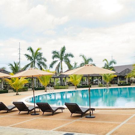 River Palm Hotel And Resort Powered By Cocotel Bugallon Екстериор снимка