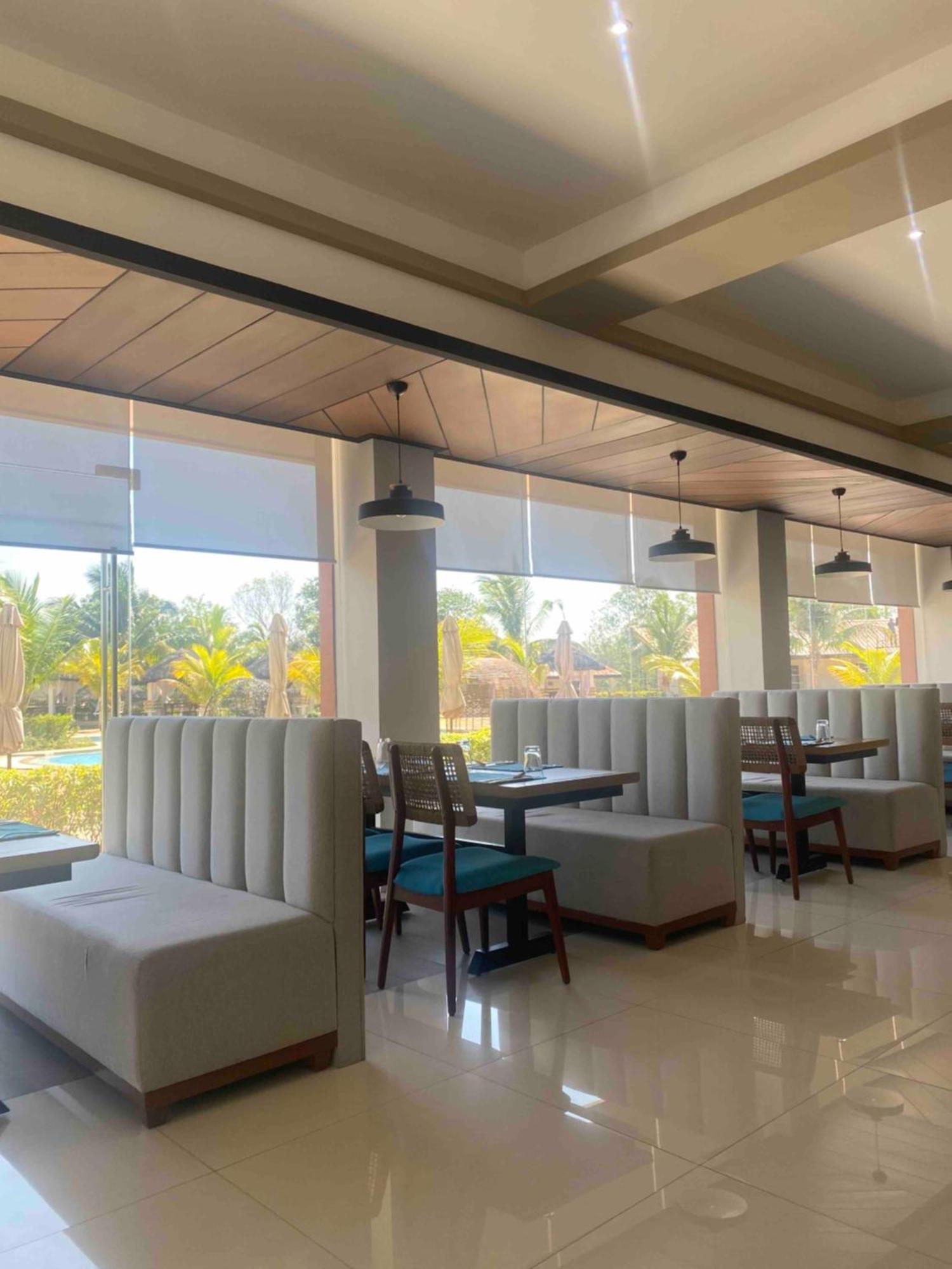 River Palm Hotel And Resort Powered By Cocotel Bugallon Екстериор снимка